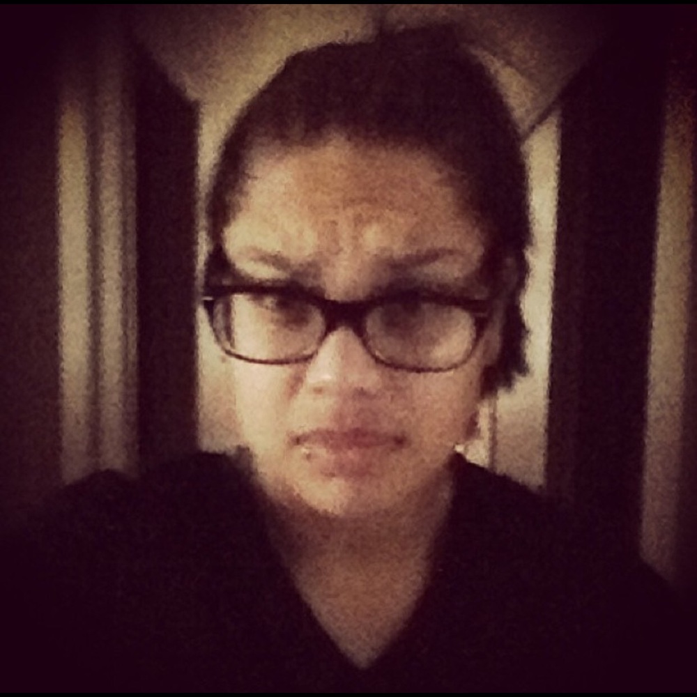 Meet your Posher, Stephanie